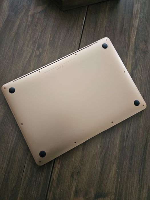 Macbook Air 13 M1 256gb (2020)