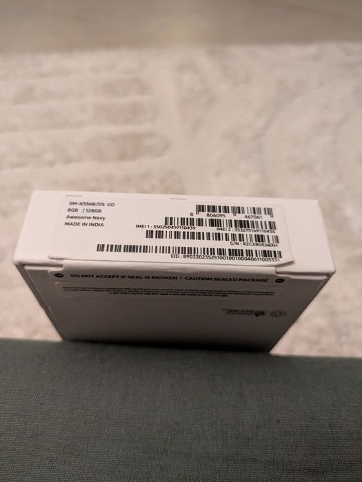 Samsung Galaxy A55 5G 128GB / 8GB RAM – Novo e Selado (Awesome Navy)