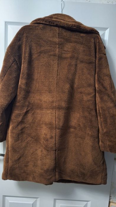 Sprzedam nowy płaszcz damski misiek