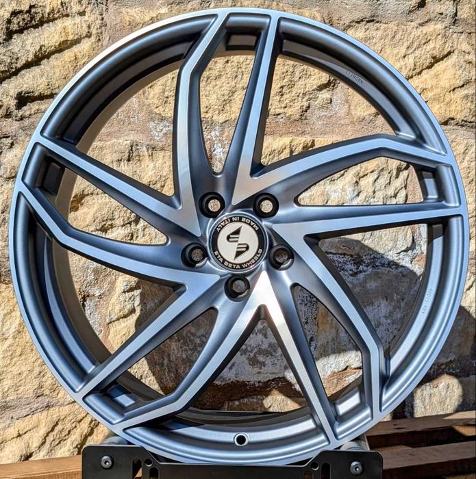 [1220] NOWE felgi aluminiowe Etabeta 20" Cali 5x120 et30 Tesla Model X