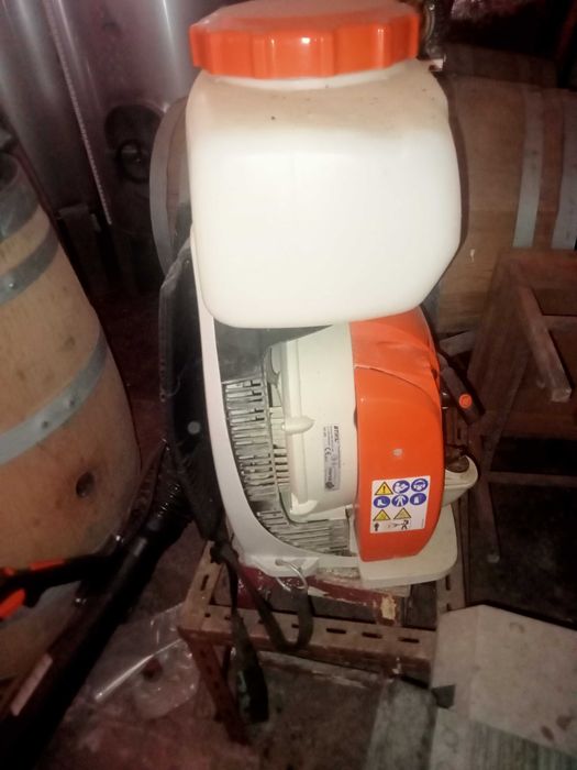 MÁQUINA PARA ENCHER SACOS DE VINHO(5 E 10 LITROS)