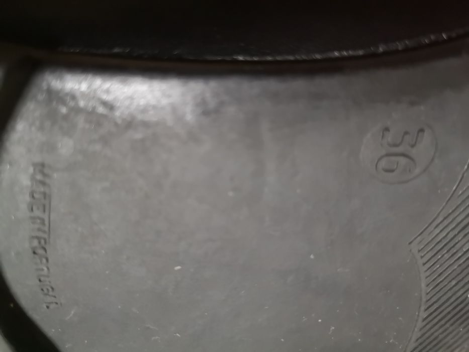 Sapatos em pele, rasos.64730019969281123