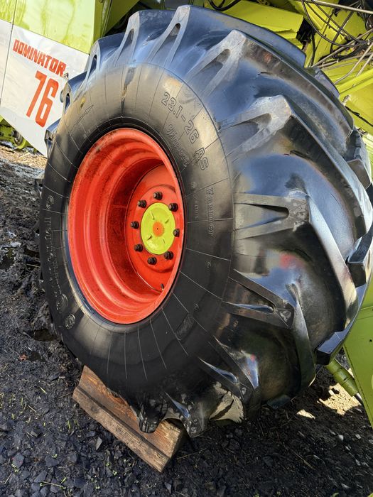 Комбайн зернозбиральний Class Dominator 76