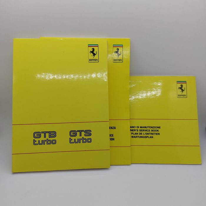 Catálogo e manual de instruções Ferrari