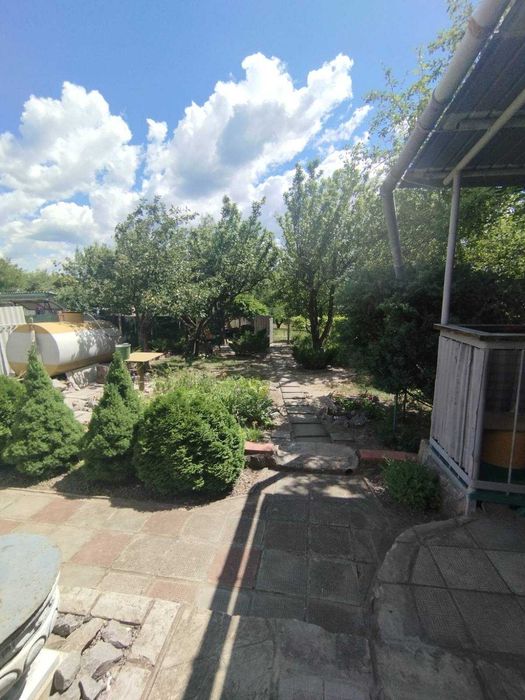 Продам  2-х этажный дом  в  Дергачевском районе, Солоницивка, Садовое товарищество ЭЮМовец