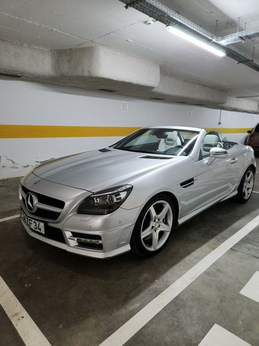 SLK 250 AMG biturbo a gasolina 204cv só 106.000 km full extras sempre de garagem impecável Aceito retoma