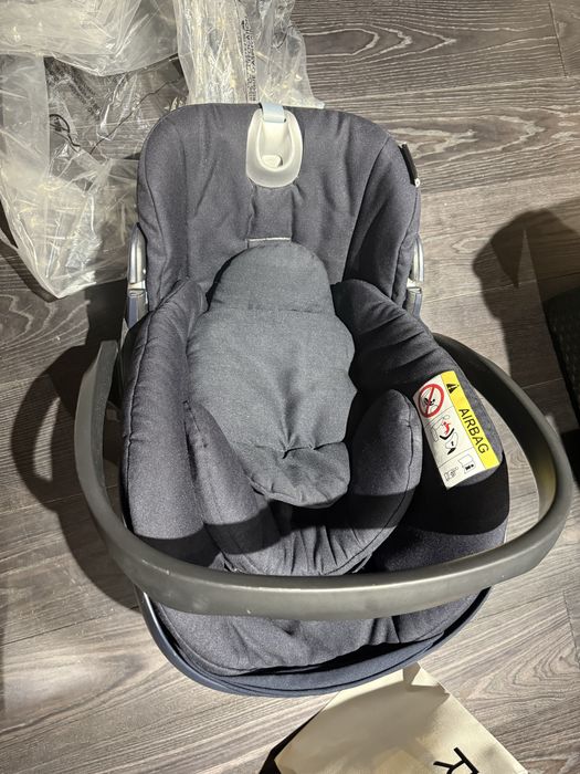 Автокрісло Cybex Cloud Q з базою isofix