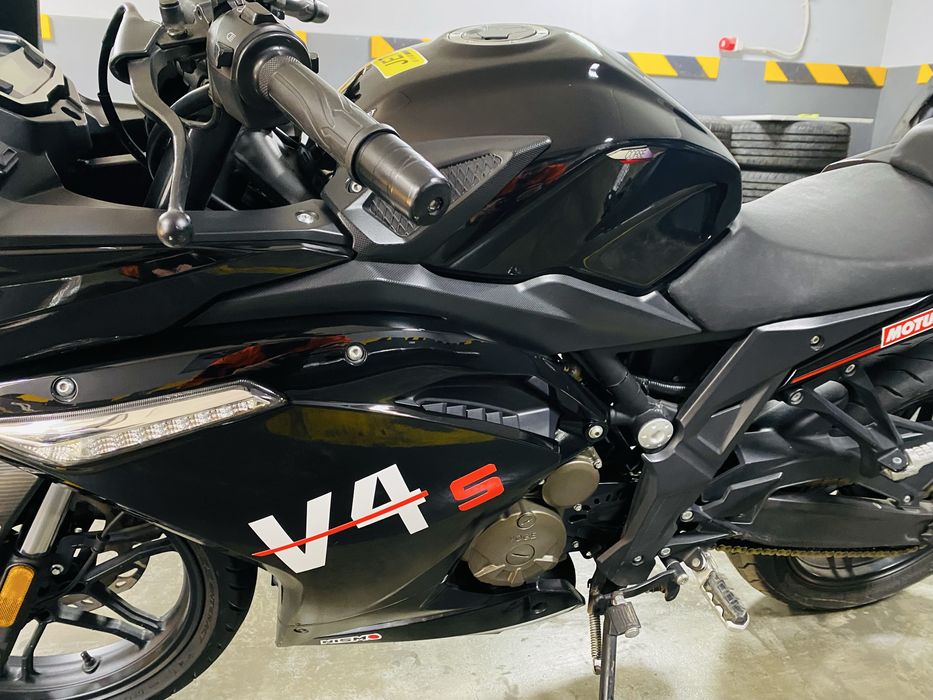 Voge 300rr (loncin)