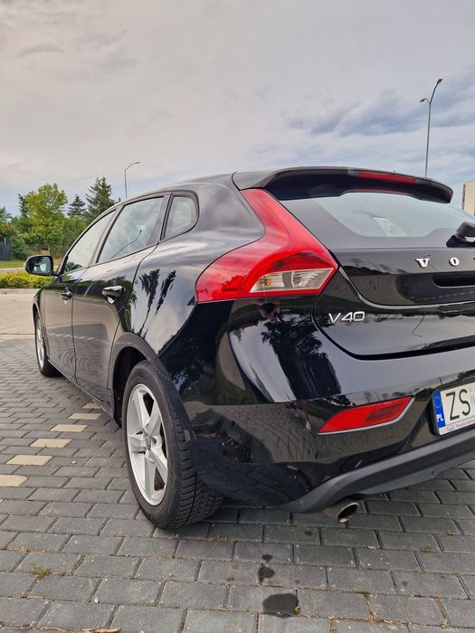 Sprzedam Volvo V40 1.6 Benzyna, 2014 r.