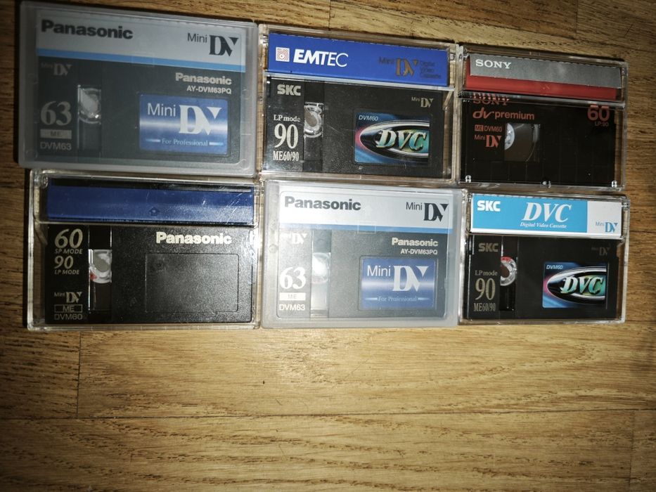 Відеокасети MiniDV (Panasonic, Sony, SKC)