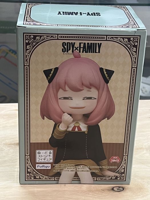 Boneca Furyu - Spy x Family - Anya Noodle Stopper Figure