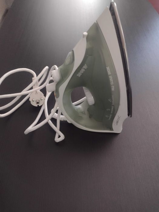 Żelazko CLATRONIC 2000 W