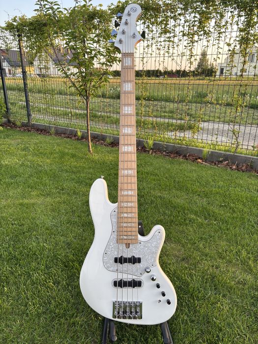 Cort Elrick NJS5 - Gitara basowa