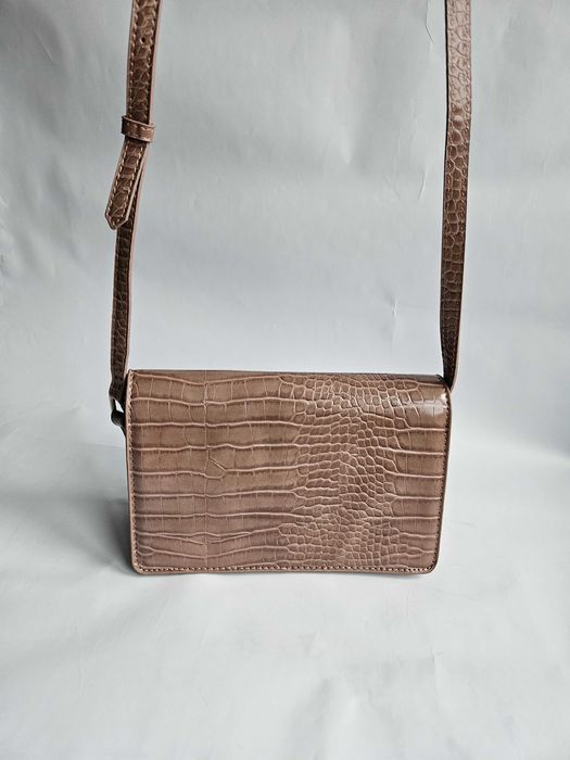 Сумка жіноча Vero Moda бежева з ефектом крокодила