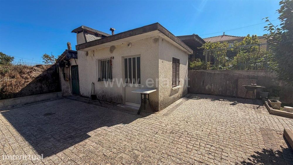 Moradia T4 / Amarante, Real, Ataíde e Oliveira