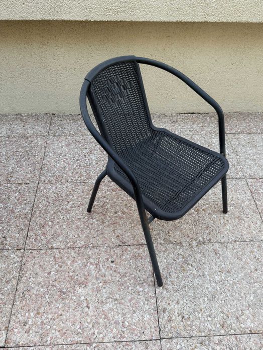 Cadeiras de Jardim (4 Disponiveis)