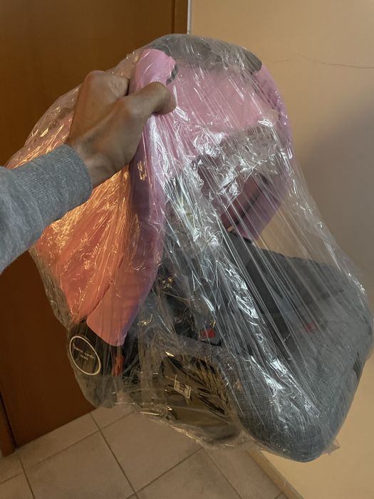 Carrinho bebe Pierre Cardin