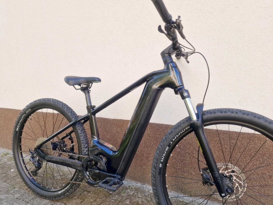 Mały rower elektryczny CUBE Reaction Bosch CX / roz S / przebieg 170km