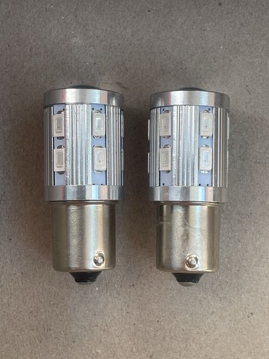 LED лампи жовті в поворотники PY21W