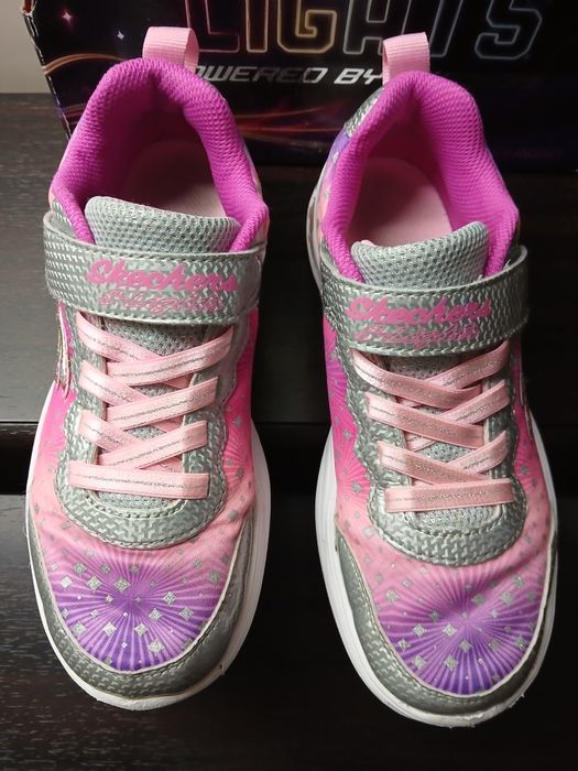 Кросівки skechers 35 р( 23 см) б/у