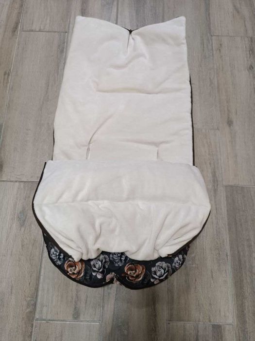 Теплесенький конверт зимовий кокон в коляску, санки чохол