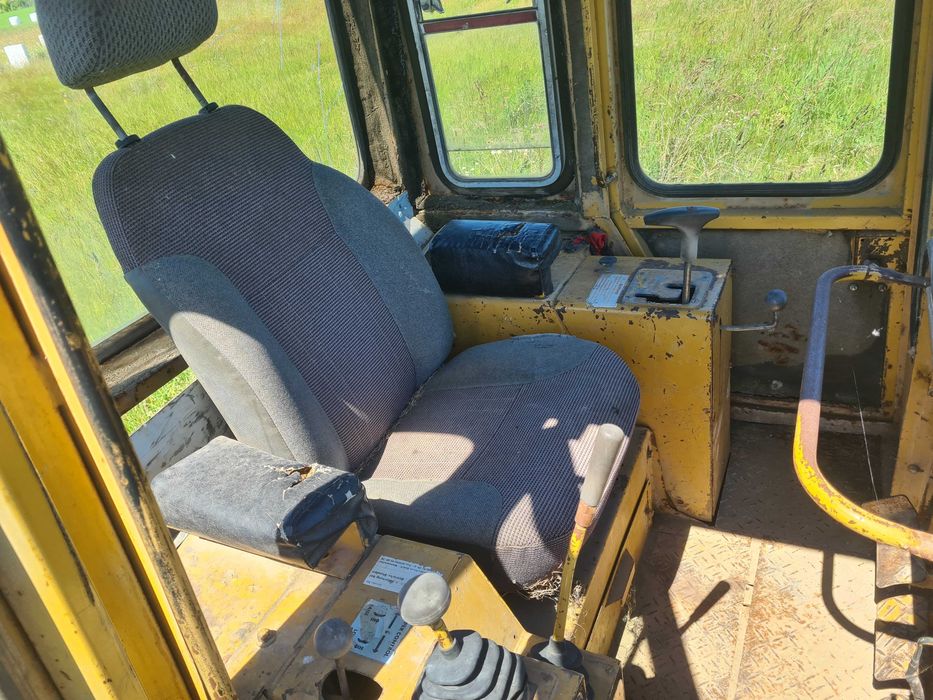 Spychacz, spycharka Det Jcb d3