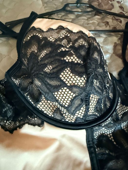 Боді мереживне утяжка розмір ХL/95 С