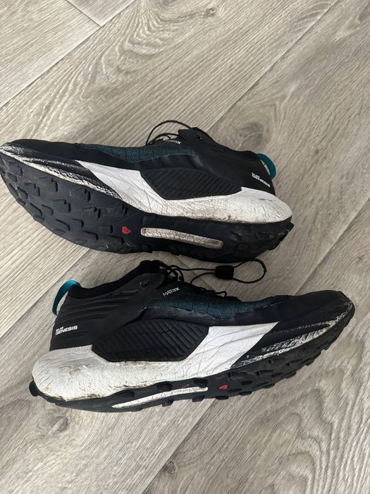Кроссовки Salomon Nike оригинал 41 размер