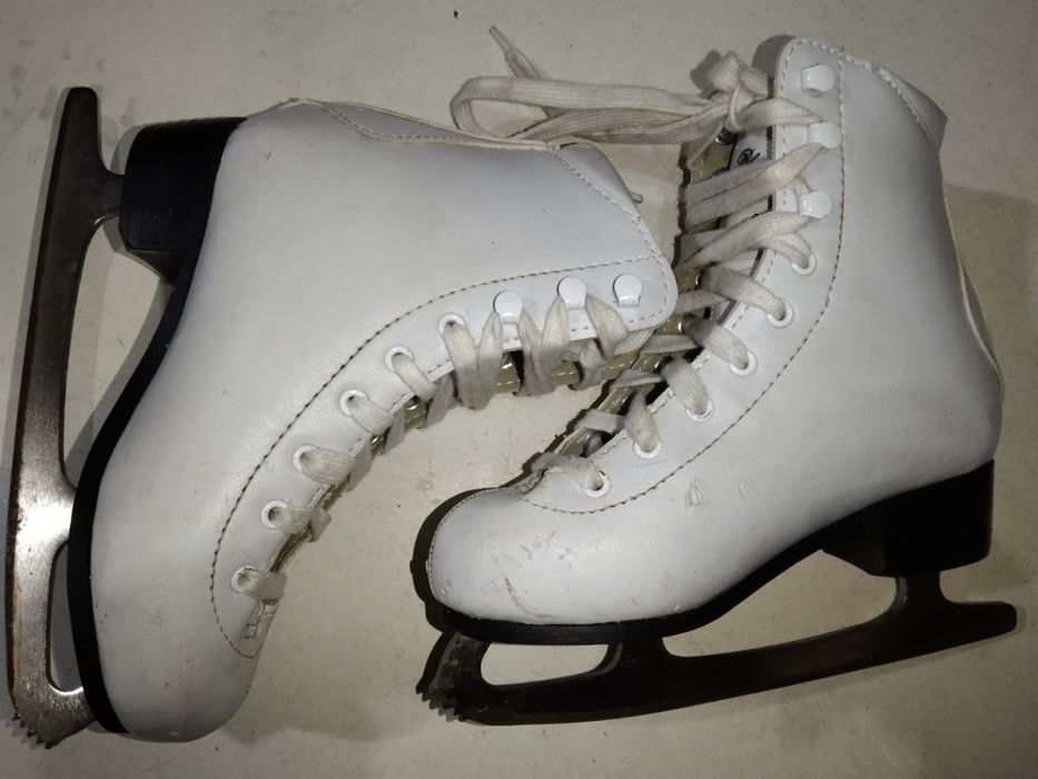 Łyżwy figurowe dla dziecka rozmiar 32 skóra