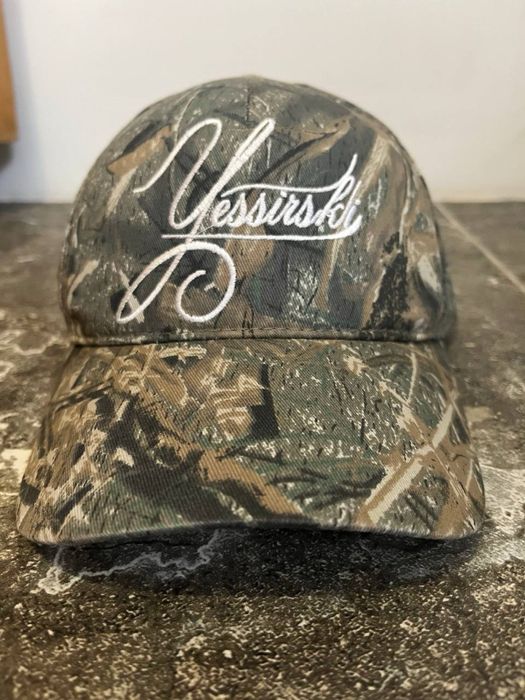 Кепка камо Yessirskii