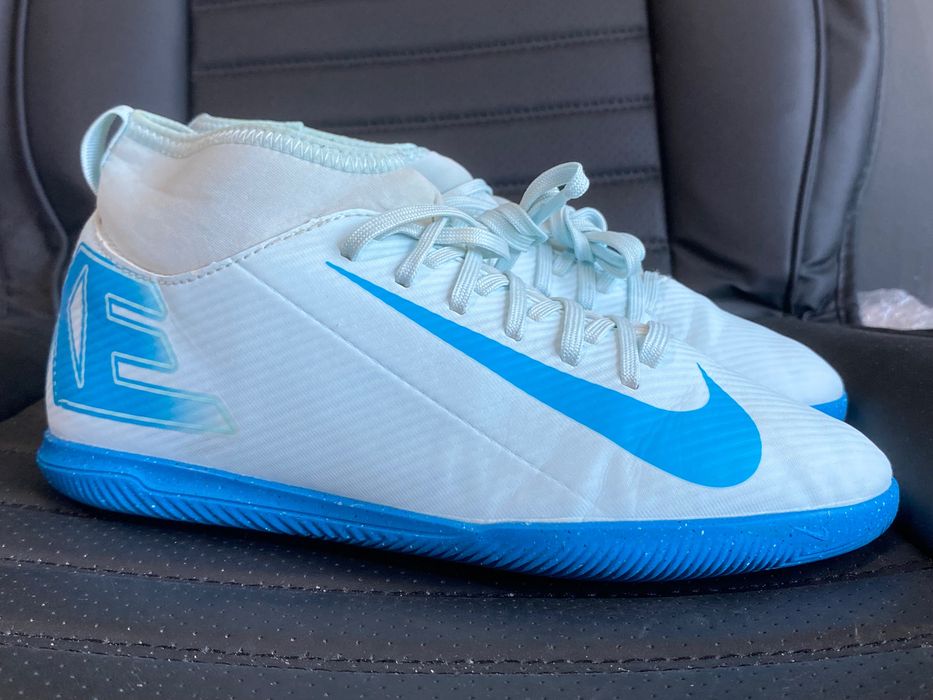 Nike Mercurial 36,5 (23,5cm) buty piłkarskie halówki