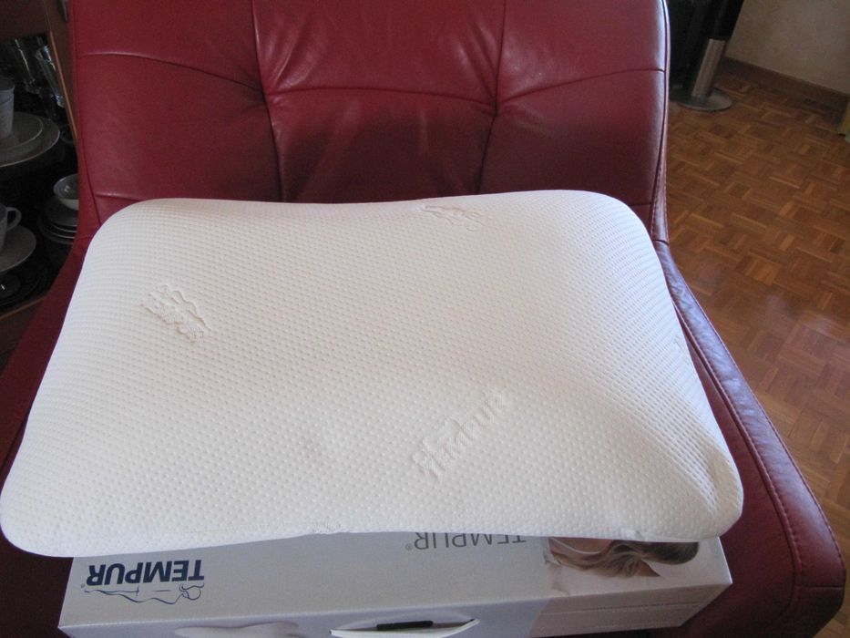 Tempur poduszka Symphony  Memeory Foam idealna