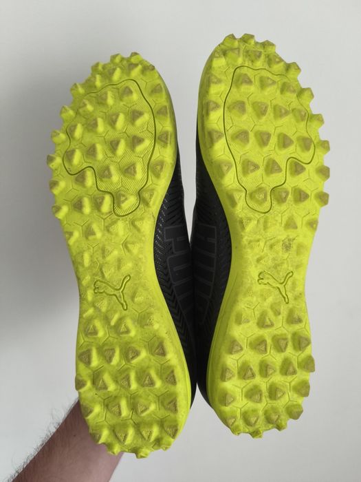 Chuteira Puma Finesse Astro Turf