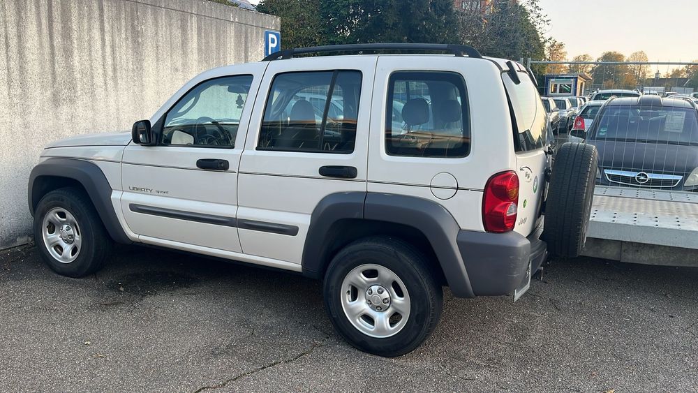 Jeep Liberty 2002 3.7