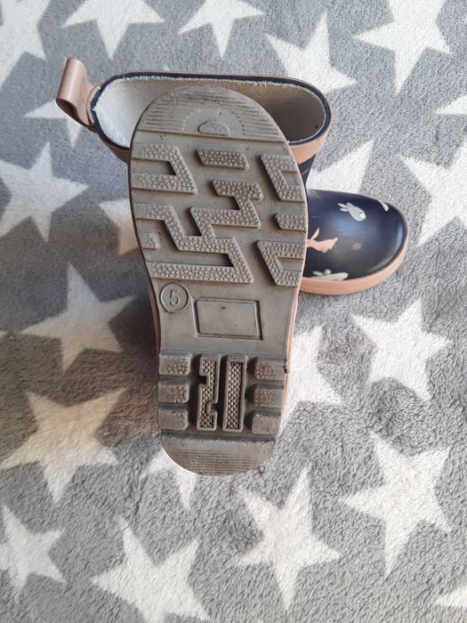 Детские резиновые сапожки