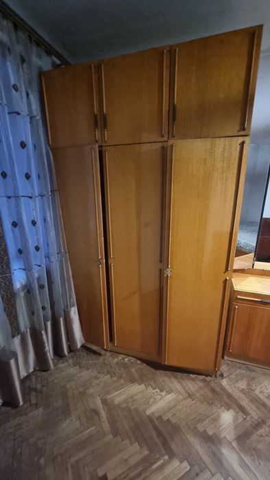 Продам меблі в добрі руки