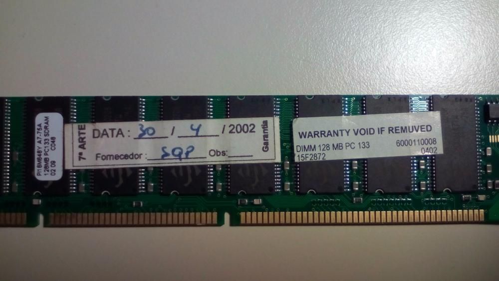 Memórias RAM PC133 256MB, 128MB