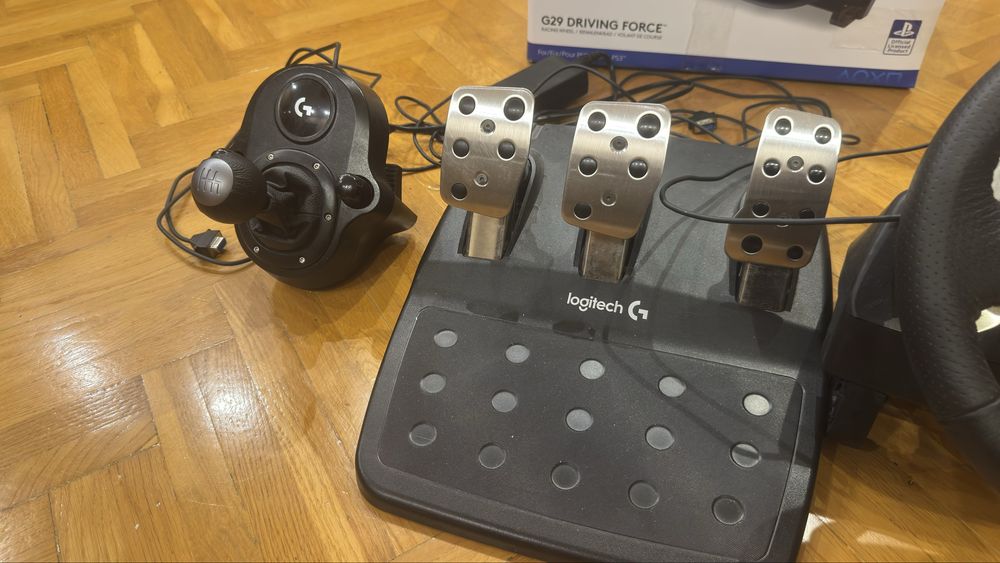 Logitech G29 + Shifter | Stan bardzo dobry | Pełny zestaw
