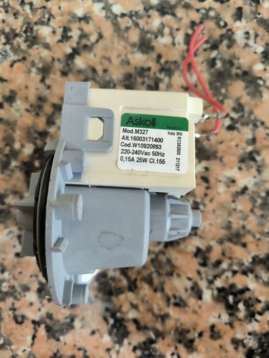 Whirlpool FWG71283W 7Kg 1200RPM