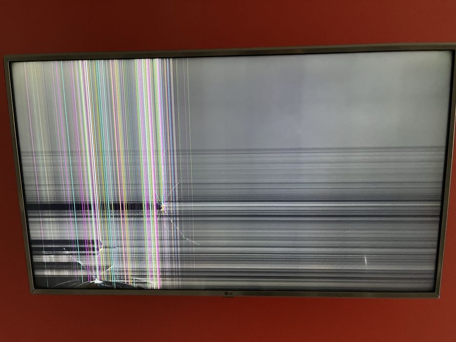Telewizor LG 43” uszkodzona matryca