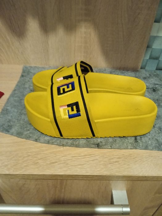 Обувь летняя женская