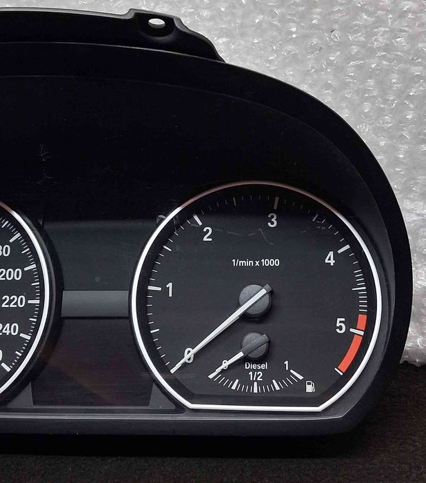 Quadrante / Painel de Instrumentos 9187048-02 - BMW 1