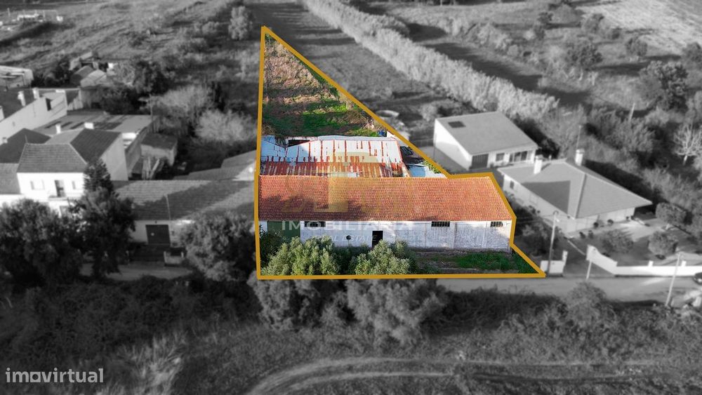Armazém T3 Venda em São Vicente do Paul e Vale de Figueira,Santarém
