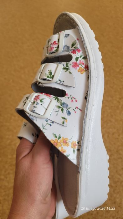 Klapki buty medyczne nowe 41