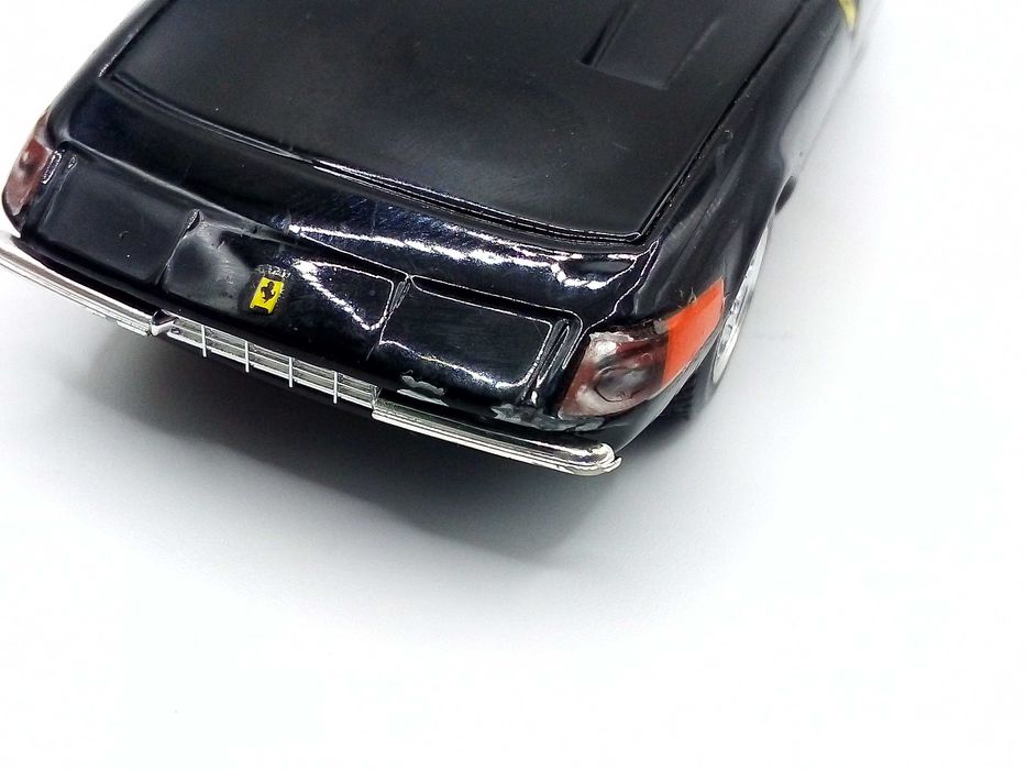 Ferrari 365 GTB/4 - skala 1:43 RIO