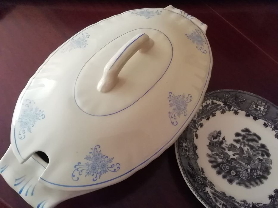 Loiça de Sacavem 2 peças