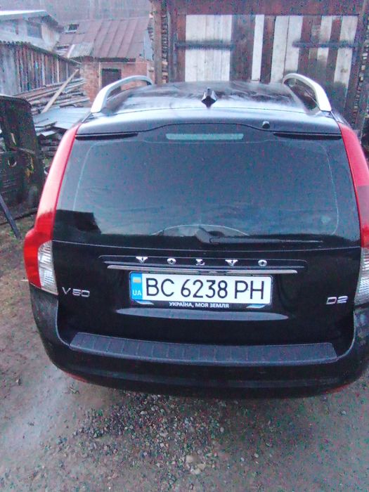 Продам Volvo v50 2012 р