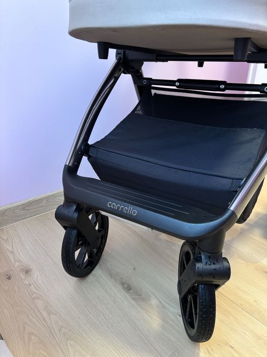 Wózek dziecięcy Carello Omega 2025 2w1 – beżowy
