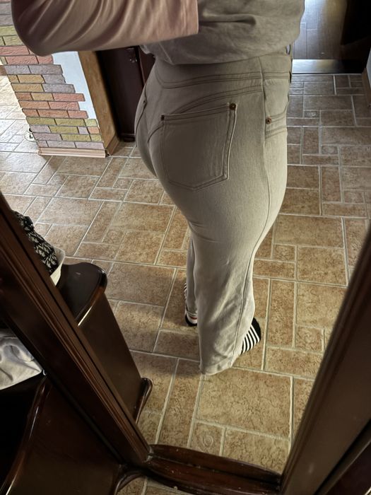 Джинси від ochi est