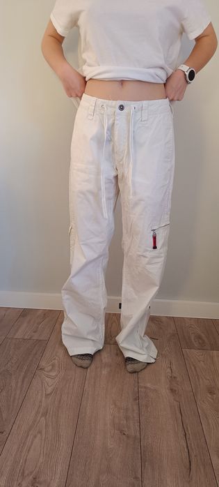 Białe spodnie roz 40